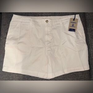 NWT Men’s Chubbies The Vanillas 5.5" 6 Pocket Short